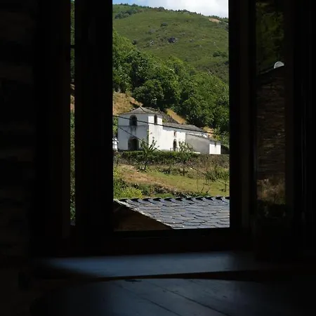 A Barreira -lar Da Cima- Apartamento Folgoso do Courel