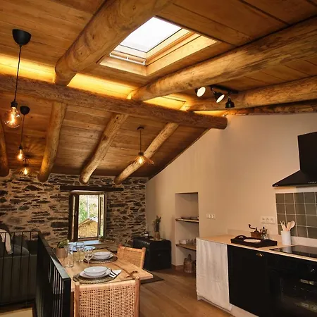 A Barreira -lar Da Cima- Apartment Folgoso do Courel