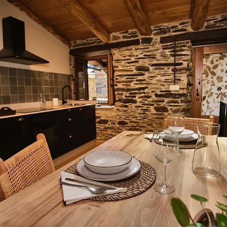 A Barreira -lar Da Cima- 아파트 Folgoso do Courel