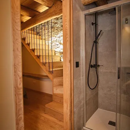 A Barreira -lar Da Cima- Apartment *